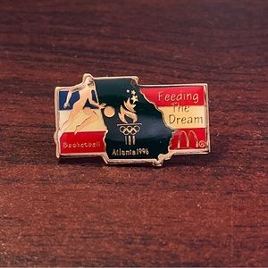 Vintage McDonald’s 1996 Atlanta Olympics “Feeding The Dream” Lapel Hat‎ Pin